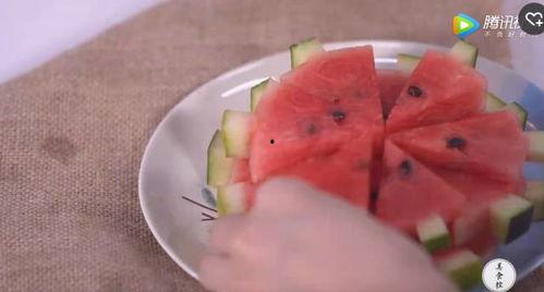 抱手瓜怎么吃,轻松解锁美味新境界