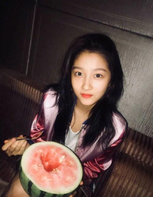 深夜吃瓜筱筱,揭秘娱乐圈背后的秘密与真相