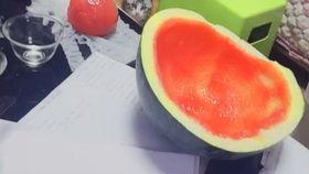 吃瓜西瓜搞笑视频,西瓜搞笑视频带你欢乐一夏